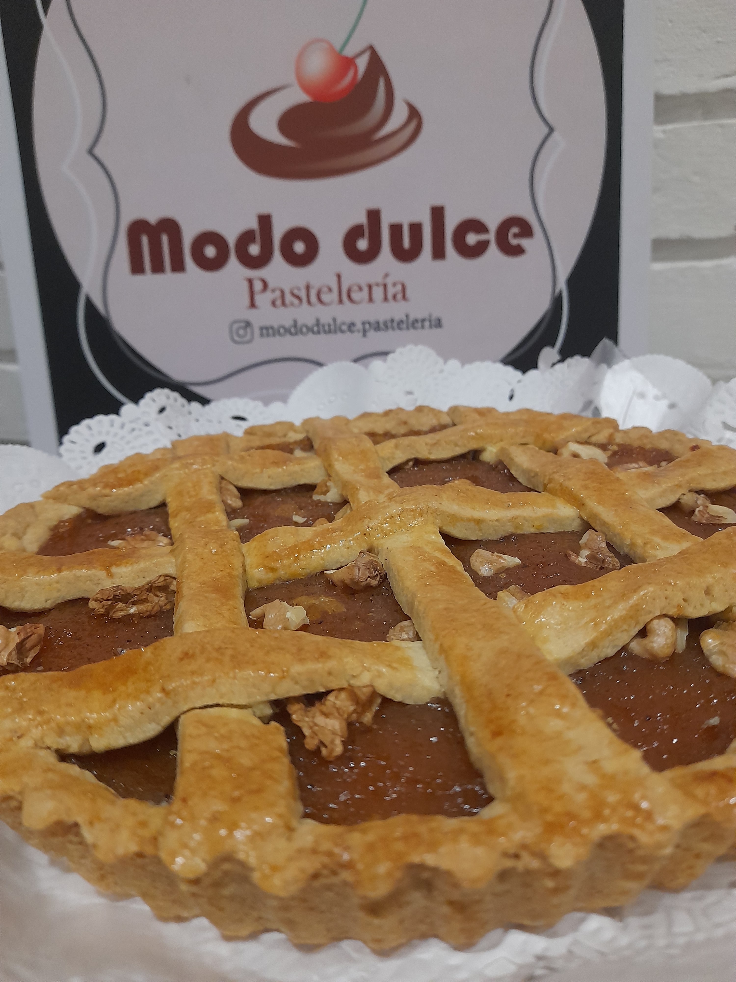 Pastafrola membrillo con Nueces