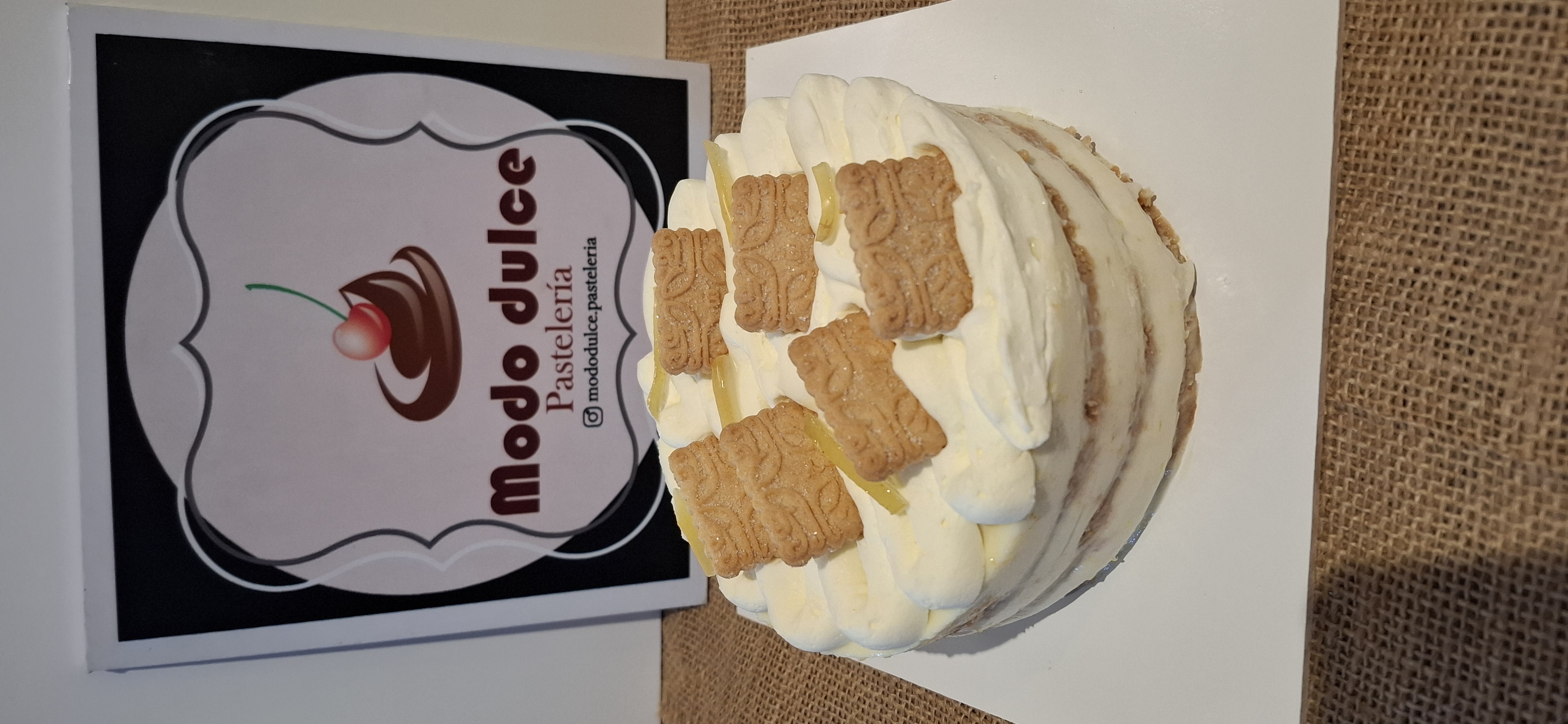 Torta BESO DE LIMÓN